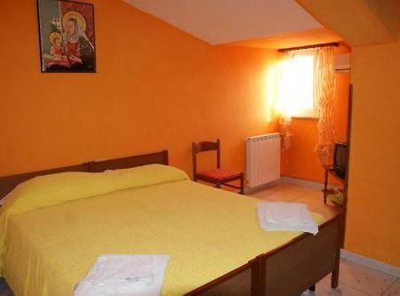 La Conca D'Oro Bed & Breakfast Altomonte Eksteriør bilde